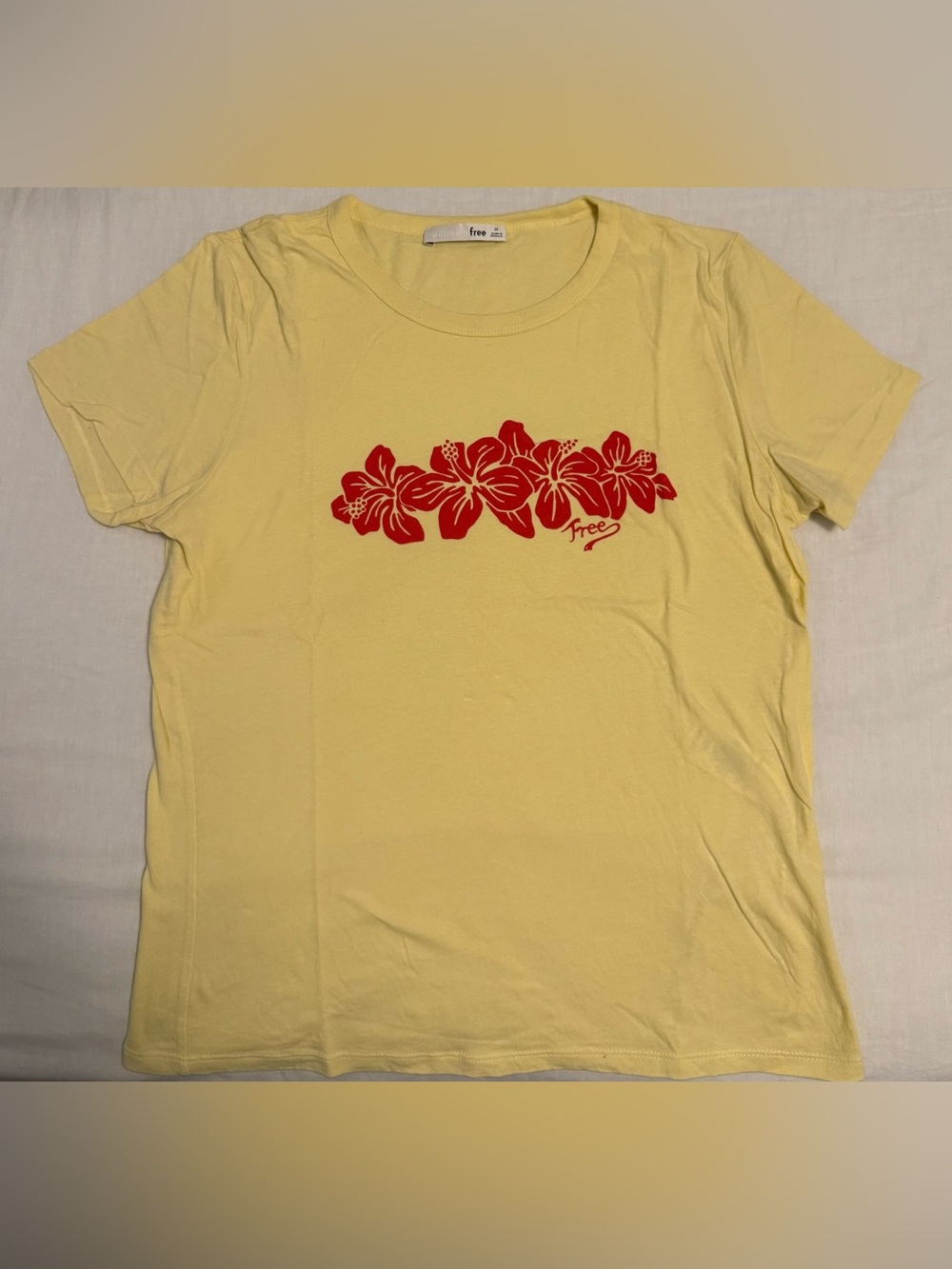 Aritzia Wilfred Yellow Tee
